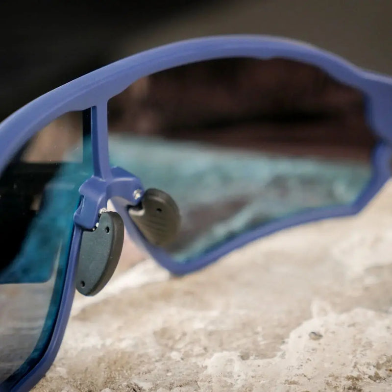 Load image into Gallery viewer, Sunglasses | Polarized Glasses - Myopia Compatible (Blue/Red) ROCKBROS MADOVERBIKING