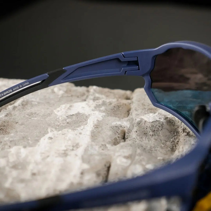 Load image into Gallery viewer, Sunglasses | Polarized Glasses - Myopia Compatible (Blue/Red) ROCKBROS MADOVERBIKING