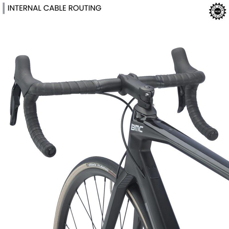 Load image into Gallery viewer, Roadmachine FIVE - Shimano 105 Di2 12 Speed (Grey/White) - MADOVERBIKING - BMC