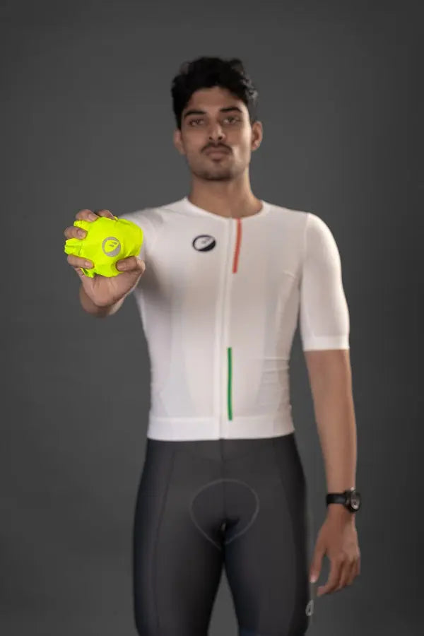 Load image into Gallery viewer, Apace Cycling Jacket | Gilet Sleeveless | Neon