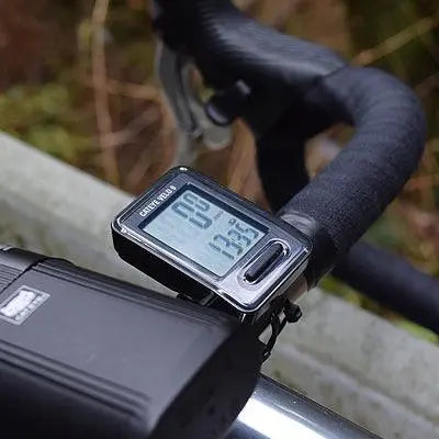 Load image into Gallery viewer, Cateye Velo 9 Cyclocomputer (Black)