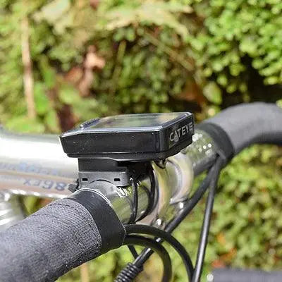 Load image into Gallery viewer, Cateye Velo 9 Cyclocomputer (Black)