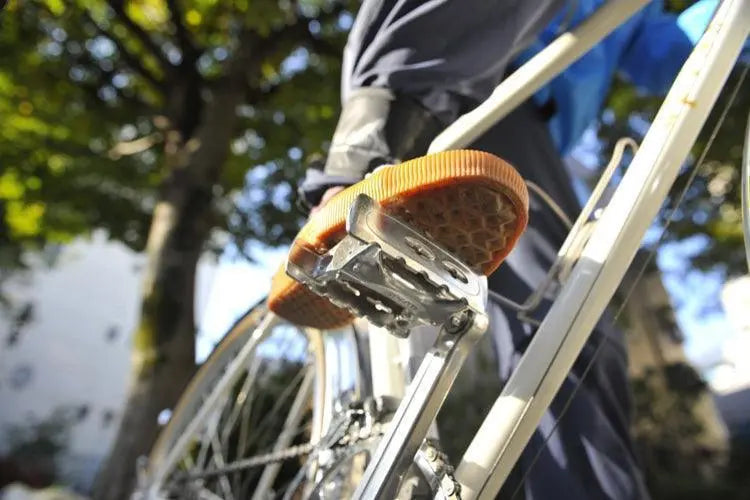 Load image into Gallery viewer, MKS Ct-Lite Platform Pedals (Silver)