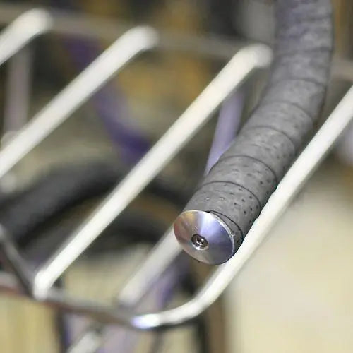 Load image into Gallery viewer, Velo Orange Alloy Bar Plugs (Silver)