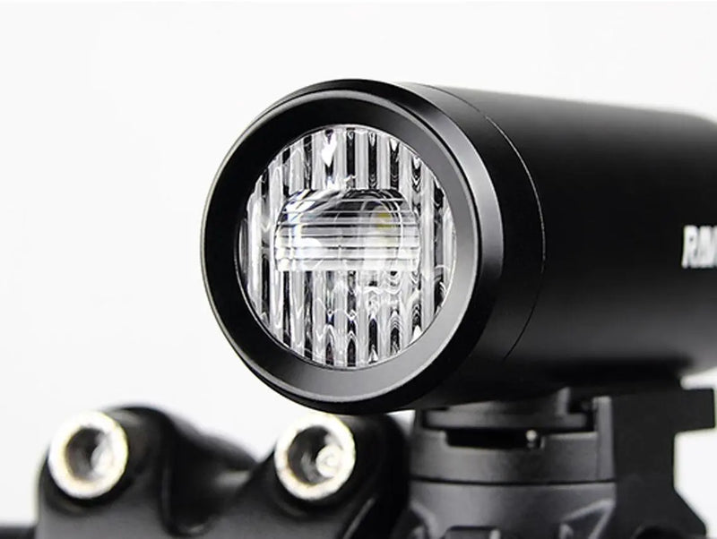 Load image into Gallery viewer, Ravemen Bicycle Front Light - CR600 (Black)