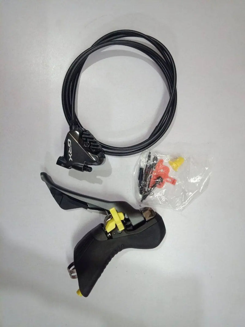 Load image into Gallery viewer, Shimano GRX ST/BR-RX810 Hydraulic Disc Brake Caliper 11-speed SHIMANO MADOVERBIKING