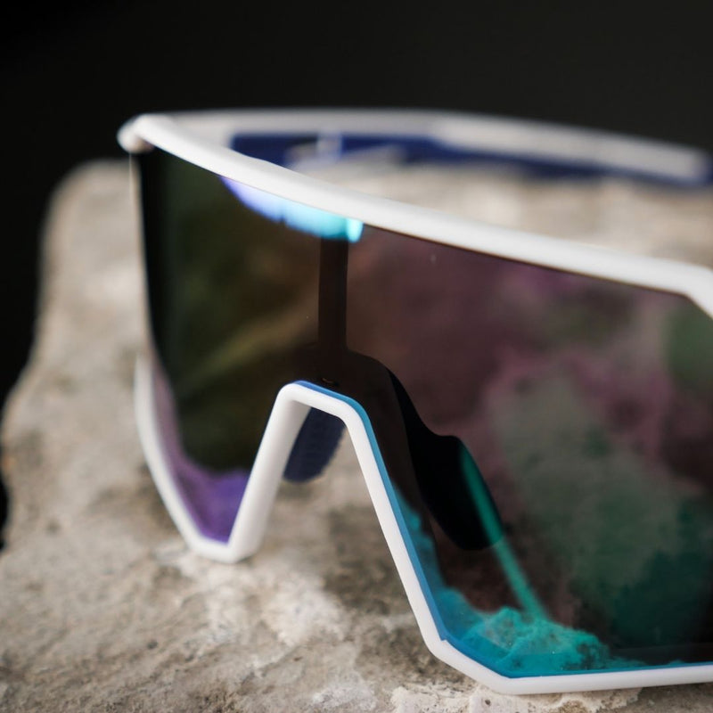 Load image into Gallery viewer, Sunglasses | Polarized Glasses - Myopia Compatible (Blue/White) ROCKBROS MADOVERBIKING
