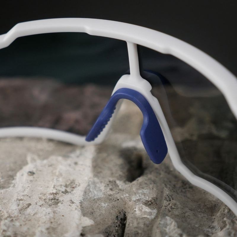 Load image into Gallery viewer, Sunglasses | Polarized Glasses - Myopia Compatible (Blue/White) ROCKBROS MADOVERBIKING
