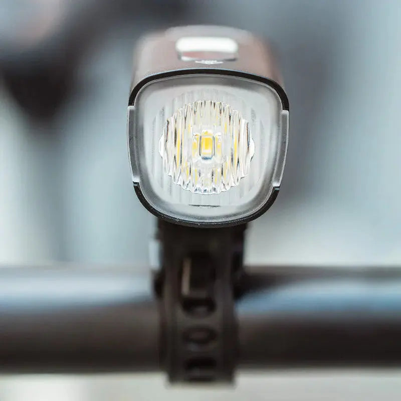 Load image into Gallery viewer, RAVEMEN FRONT LIGHT | K450 - 450 LUMENS, UPTO 28 HR BATTERY
