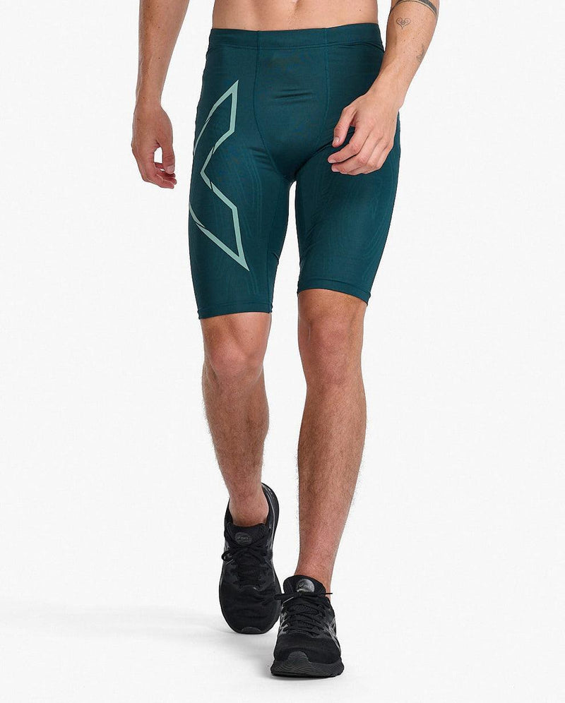 Load image into Gallery viewer, 2XU Mens Light Speed Compression Shorts - (Pine/Raft Reflective) - MADOVERBIKING
