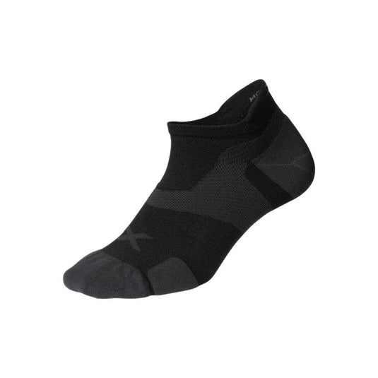 2XU Vectr Cushion No Show Compression Socks Black/Titanium - MADOVERBIKING