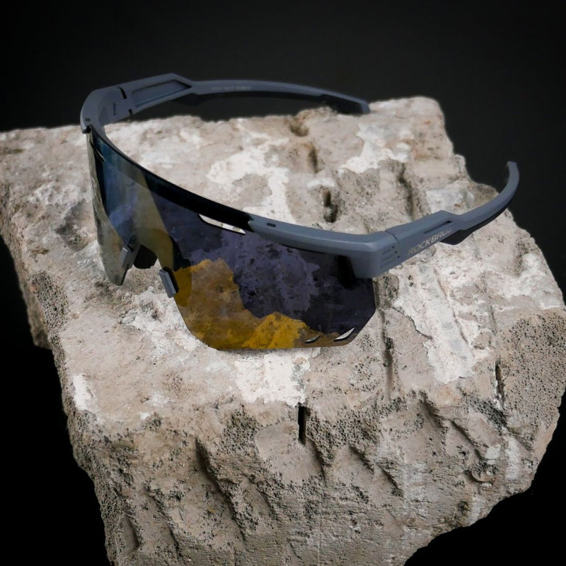 Load image into Gallery viewer, Sunglasses | Polarized Glasses - Myopia Compatible (Black/Gold) ROCKBROS MADOVERBIKING
