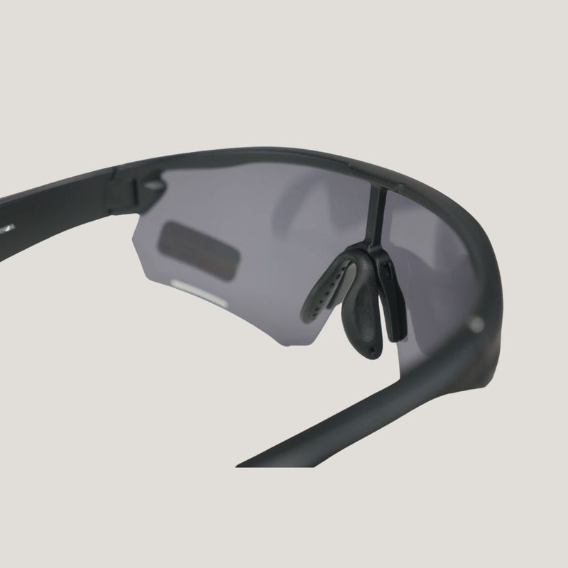 Load image into Gallery viewer, Sunglasses | Cycling Glasses with Bluetooth Speakers (Polarized/Myopia Compatible) ROCKBROS MADOVERBIKING
