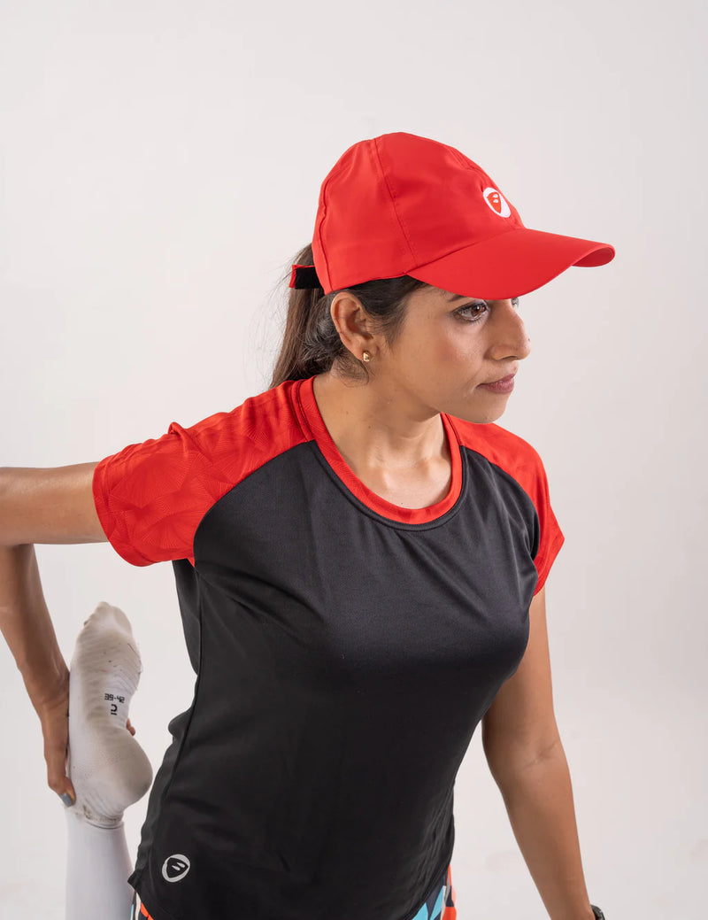 Load image into Gallery viewer, Unisex Running Cap | Streak | Black/Red - MADOVERBIKING -  Apace
