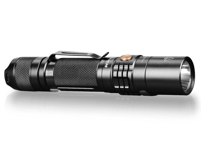 Load image into Gallery viewer, Fenix UC35 Rechargeable Torch
