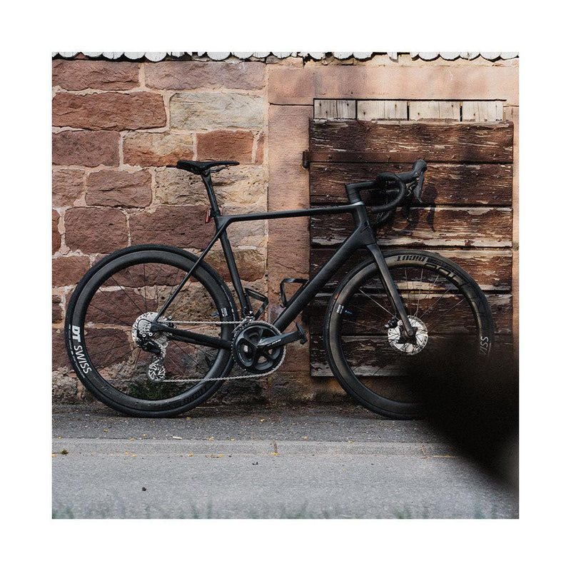 Load image into Gallery viewer, Nova Ride Carbon Ceramic Derailleur Shimano R7000 105
