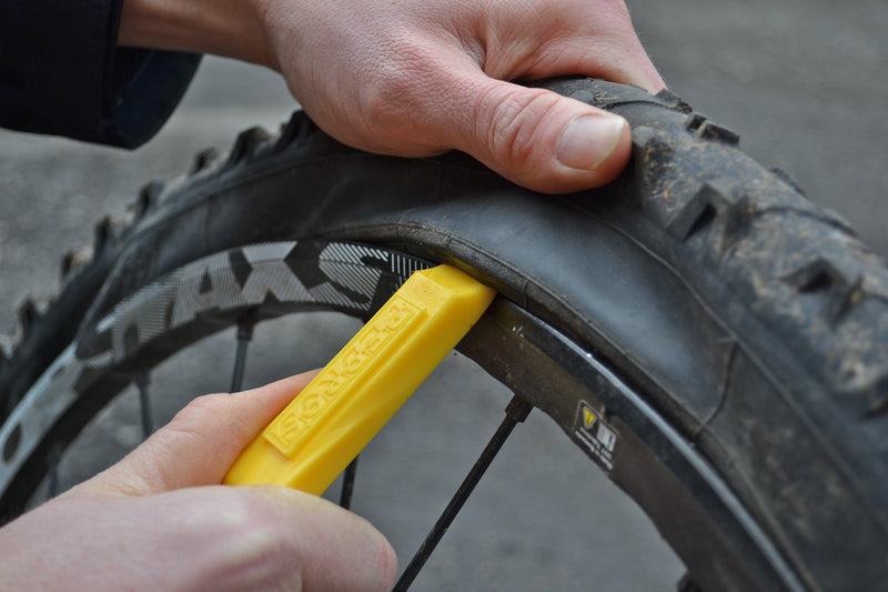 Load image into Gallery viewer, Pedros Tire Levers (Yellow)
