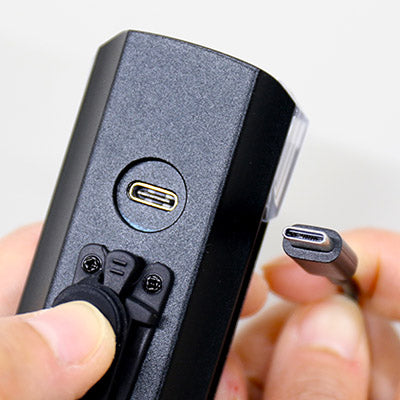 Load image into Gallery viewer, CATEYE BICYCLE FRONT LIGHT AMPP 1700 (TYPE C) | HL-EL1700RC
