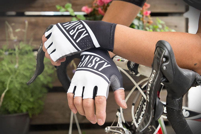 Load image into Gallery viewer, Baisky Trhf390 Unisex Cycling Gloves (Conquer White) - MADOVERBIKING
