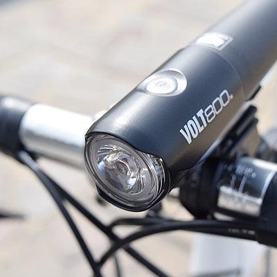 Load image into Gallery viewer, Cateye Front Cycling Light Volt 800 - MADOVERBIKING
