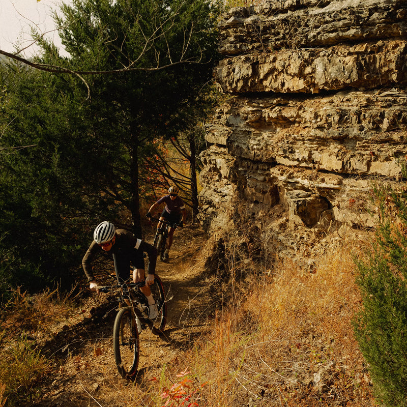 Load image into Gallery viewer, VITTORIA MEZCAL III TRAIL TIRES G2.0 | FOR MTB - MADOVERBIKING
