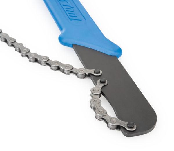 Load image into Gallery viewer, Parktool Sprocket Remover / Chain Whip Sr-12.2 - MADOVERBIKING
