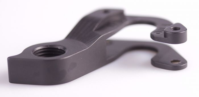 Load image into Gallery viewer, PILO DERAILLEUR HANGER FOR CANNONDALE | GH-D273 - MADOVERBIKING
