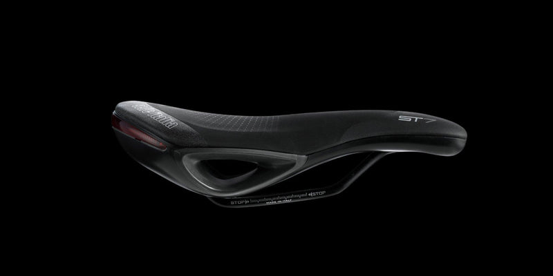 Load image into Gallery viewer, Selle Italia ST 7 Vision Superflow Saddle
