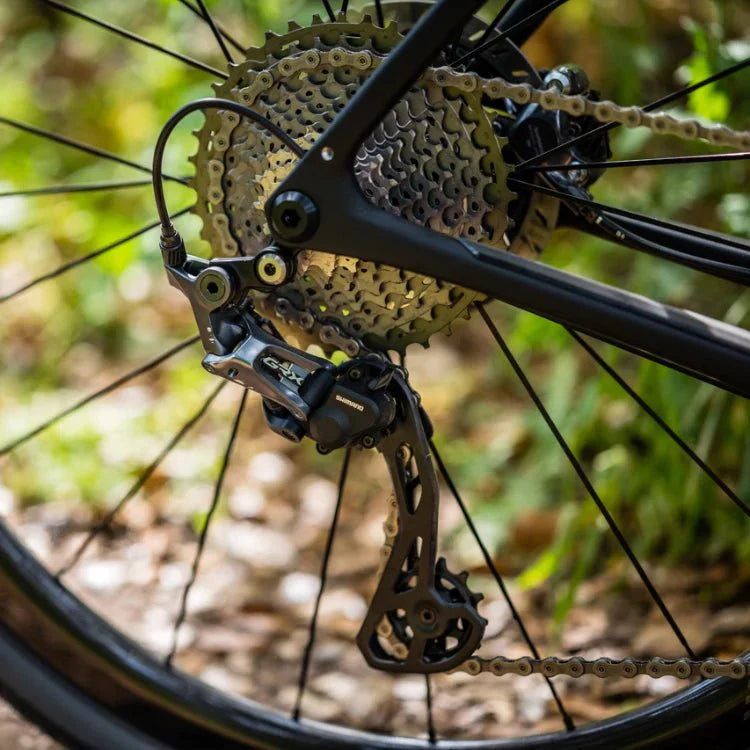 Load image into Gallery viewer, Shimano GRX Rear Derailleur RD-RX810 11 Speed SHIMANO MADOVERBIKING
